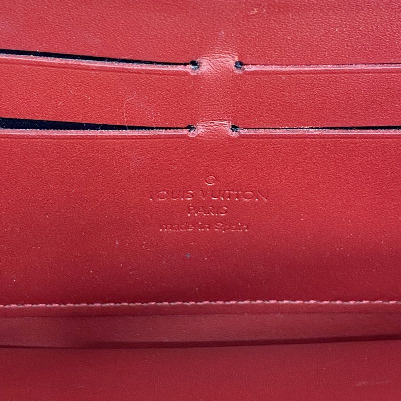 Louis Vuitton Vernis Zippy Wallet M91732 Rouge Grenadine Ladies