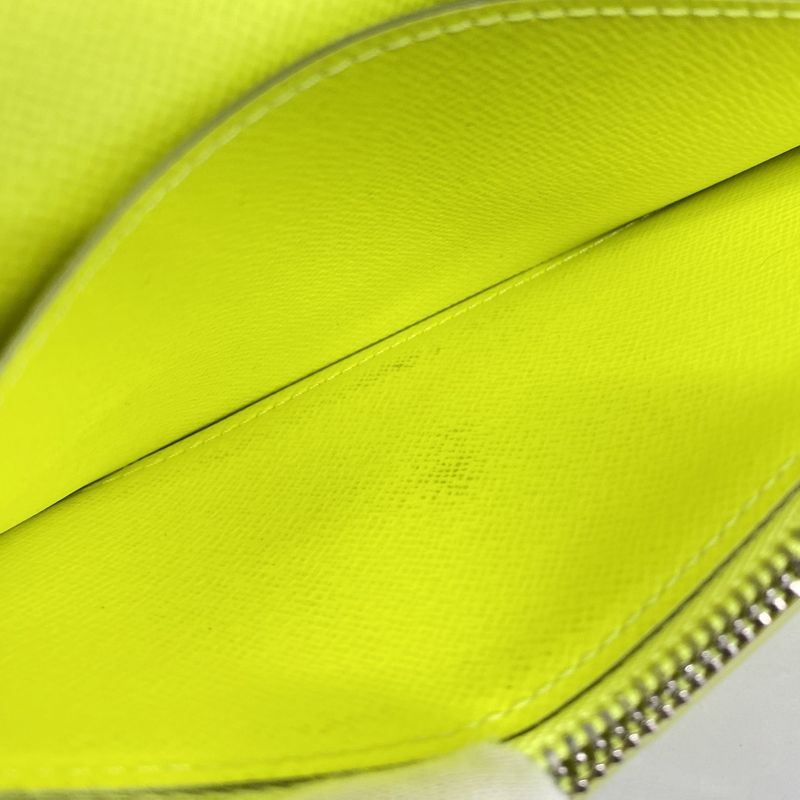 Louis Vuitton Long Wallet Taiga Llama Portefeuille Brazza M30947 Jeanne Men's