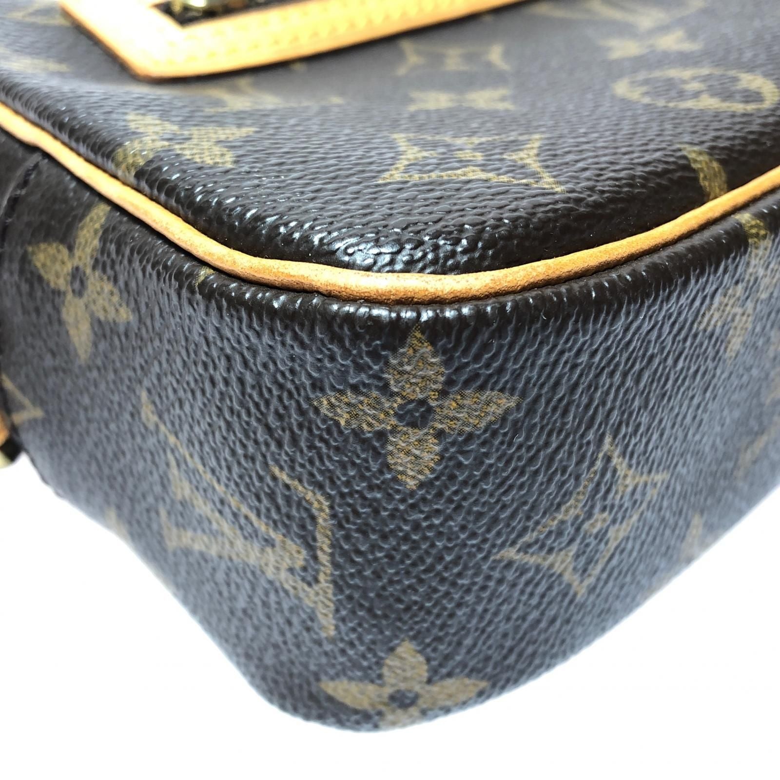 Louis Vuitton Women's Shoulder Bag Monogram Pochette Shite M51183 Brown