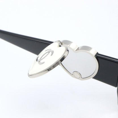 Chanel Sunglasses 501 T8 Black — view 7