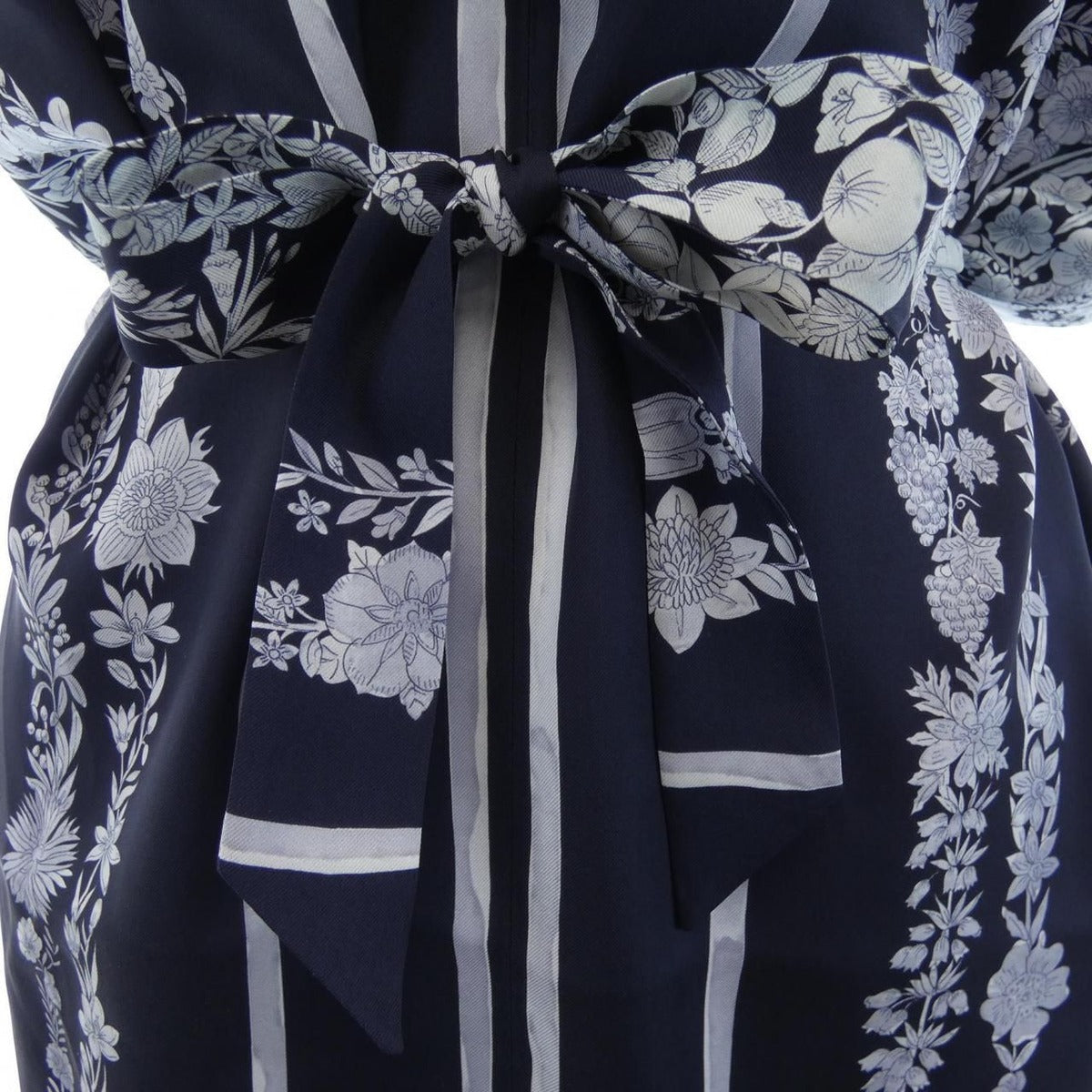Hermes Bride de Gala en Fleurs Twill Lane Dress — view 7