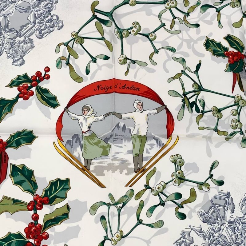 Hermes Carre 90 Neige D'antan Last Year's Snow Scarf 100% Silk