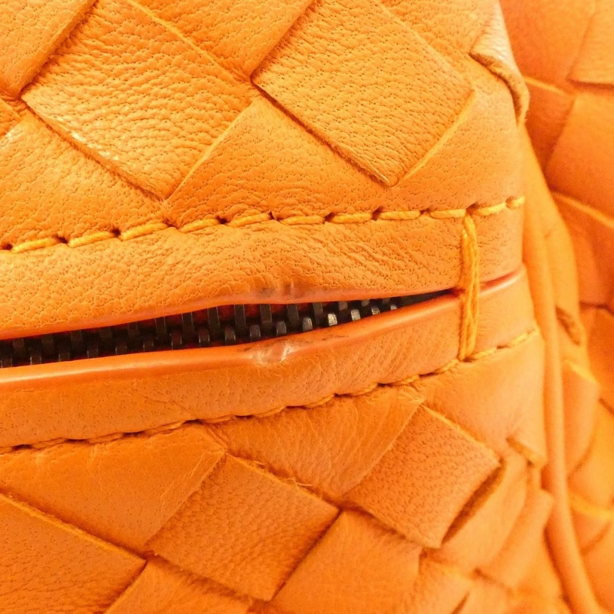 Bottega Veneta Shoulder Bag Leather Orange — view 4