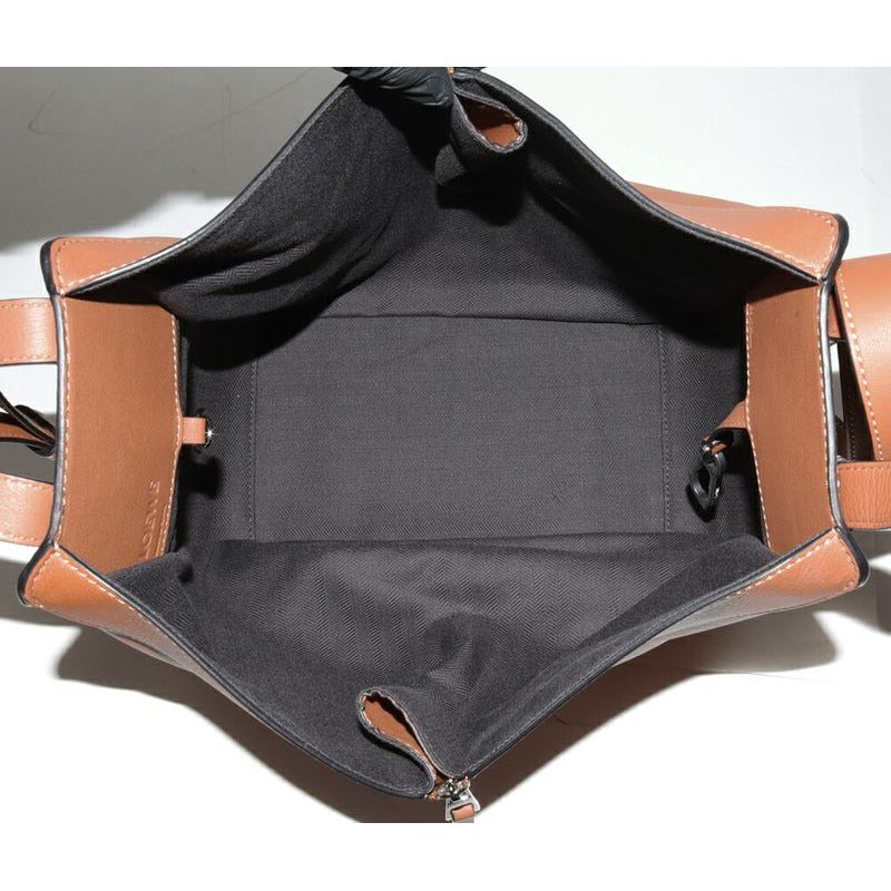 Loewe Shoulder Bag Hammock Small Classic Calf Tan 2-Way 38730 S35 — view 5