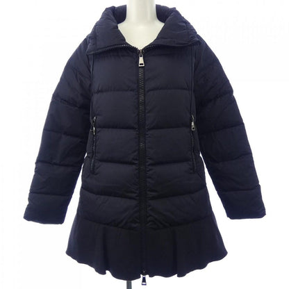 Moncler Viburnum Down Coat