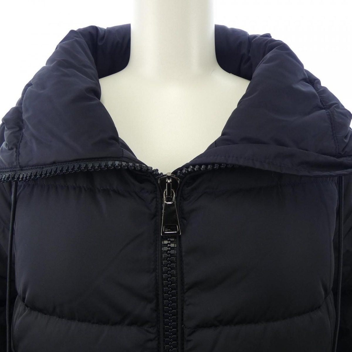 Moncler Viburnum Down Coat — view 7