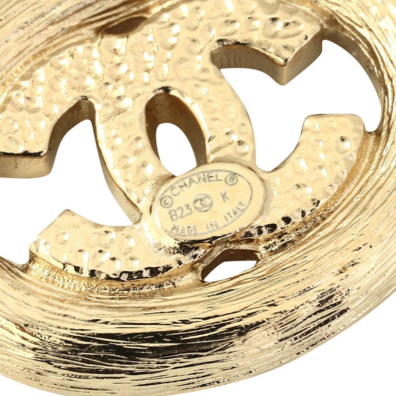 Chanel Earrings Stud Earrings Gold/silver