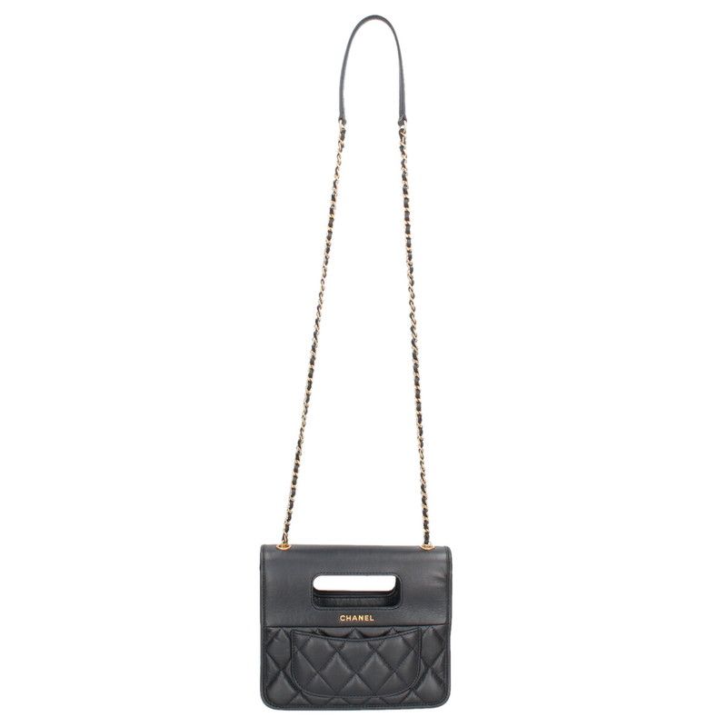 Chanel Quilted Leather Shoulder Bag Women