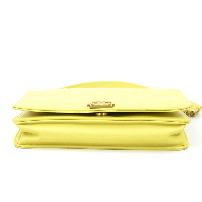Chanel Chain Wallet Crossbody Shoulder Bag Boy Chanel