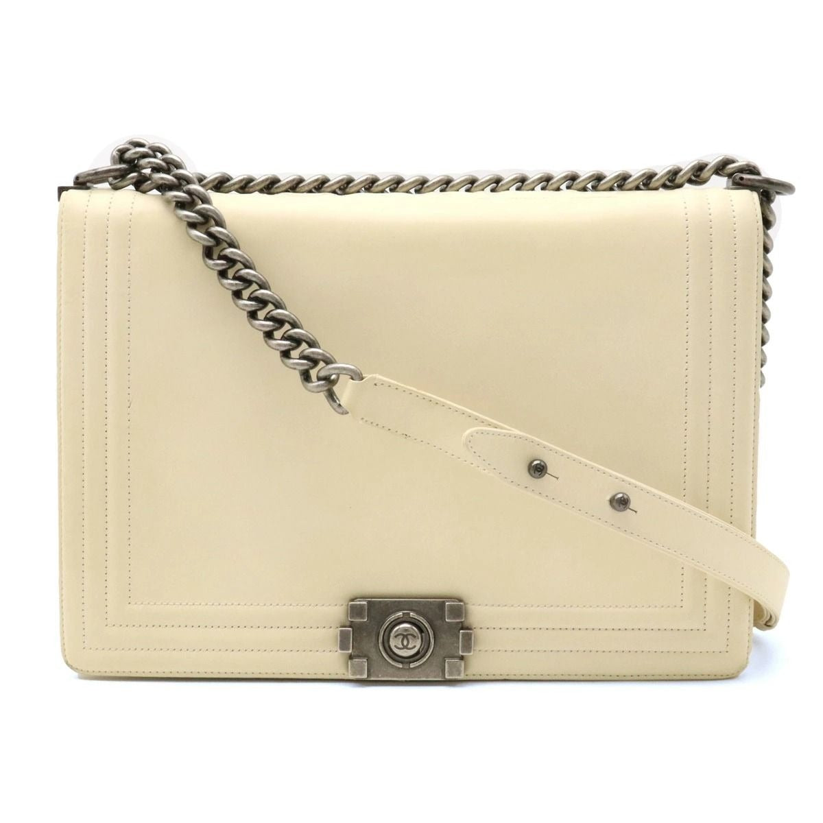 CHANEL Boy 30 Flap Bag Leather Quilted Chain Shoulder Bag Cream Ivory