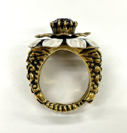 Gucci Flower Cocktail Ring S With Stones And GP White — view 3