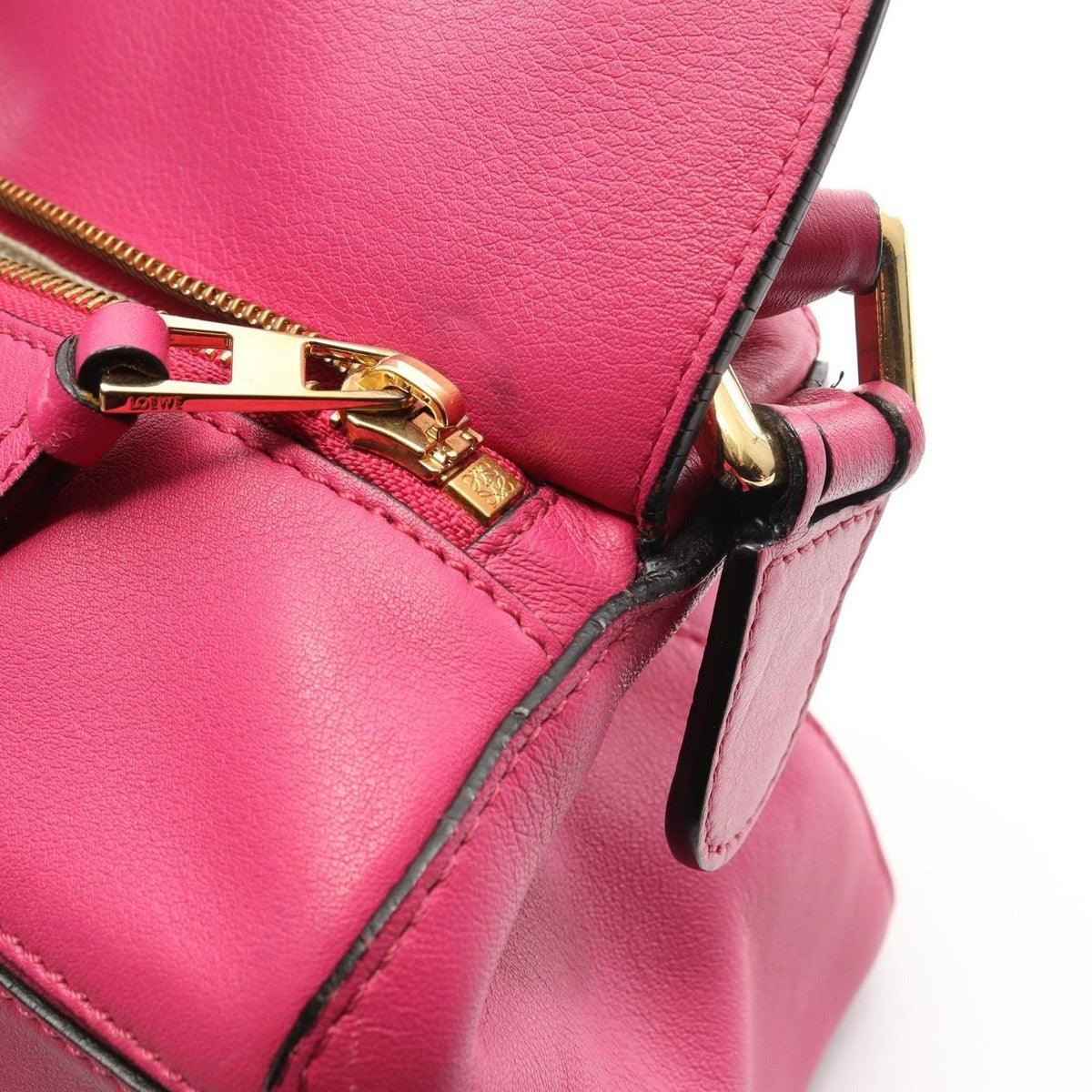 Loewe Handbag Puzzle Bag Pink Purple Leather — view 5