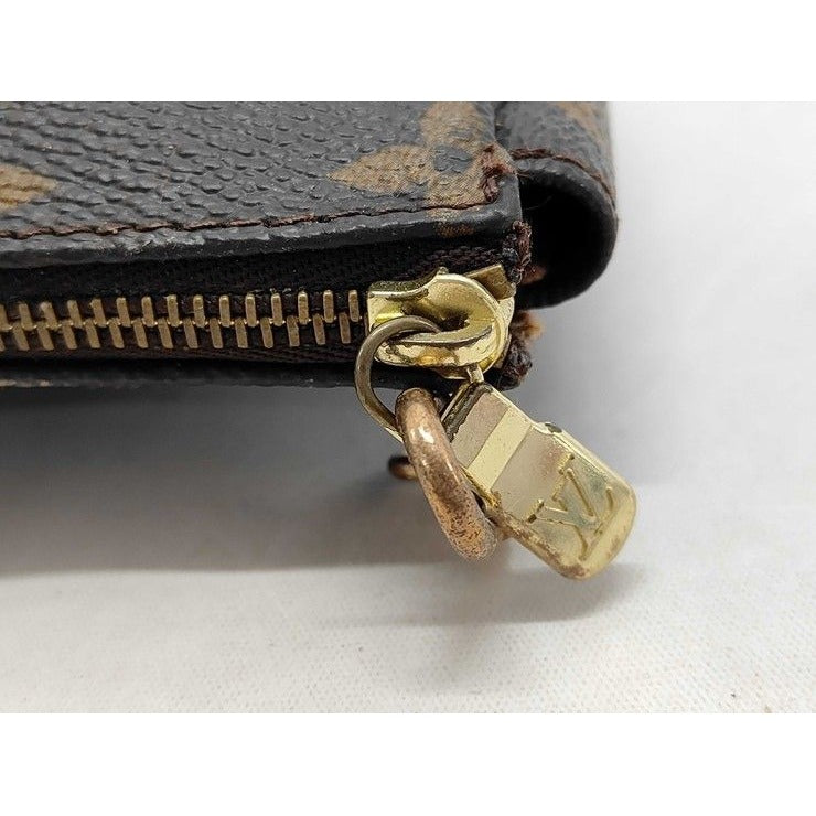 Louis Vuitton Pouch Brown Monogram Canvas — view 6