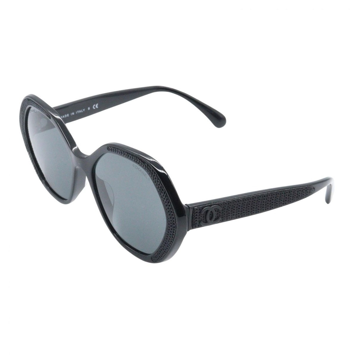 Chanel Sunglasses 888 S4 Black — view 2