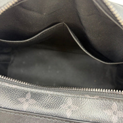Louis Vuitton Soft Trunk Monogram Eclipse — view 10