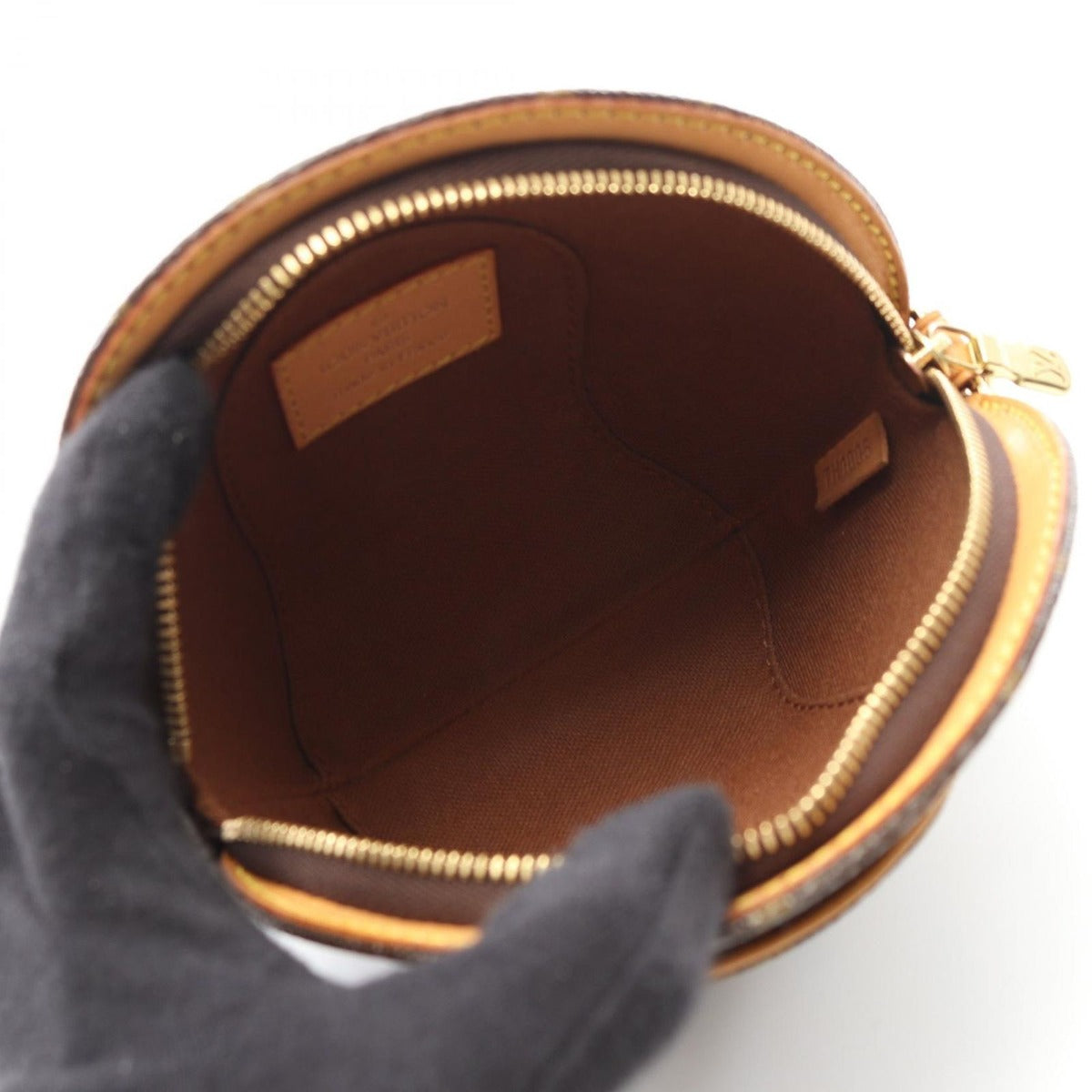 Louis Vuitton Pouch Mini Ellipse Leather — view 3