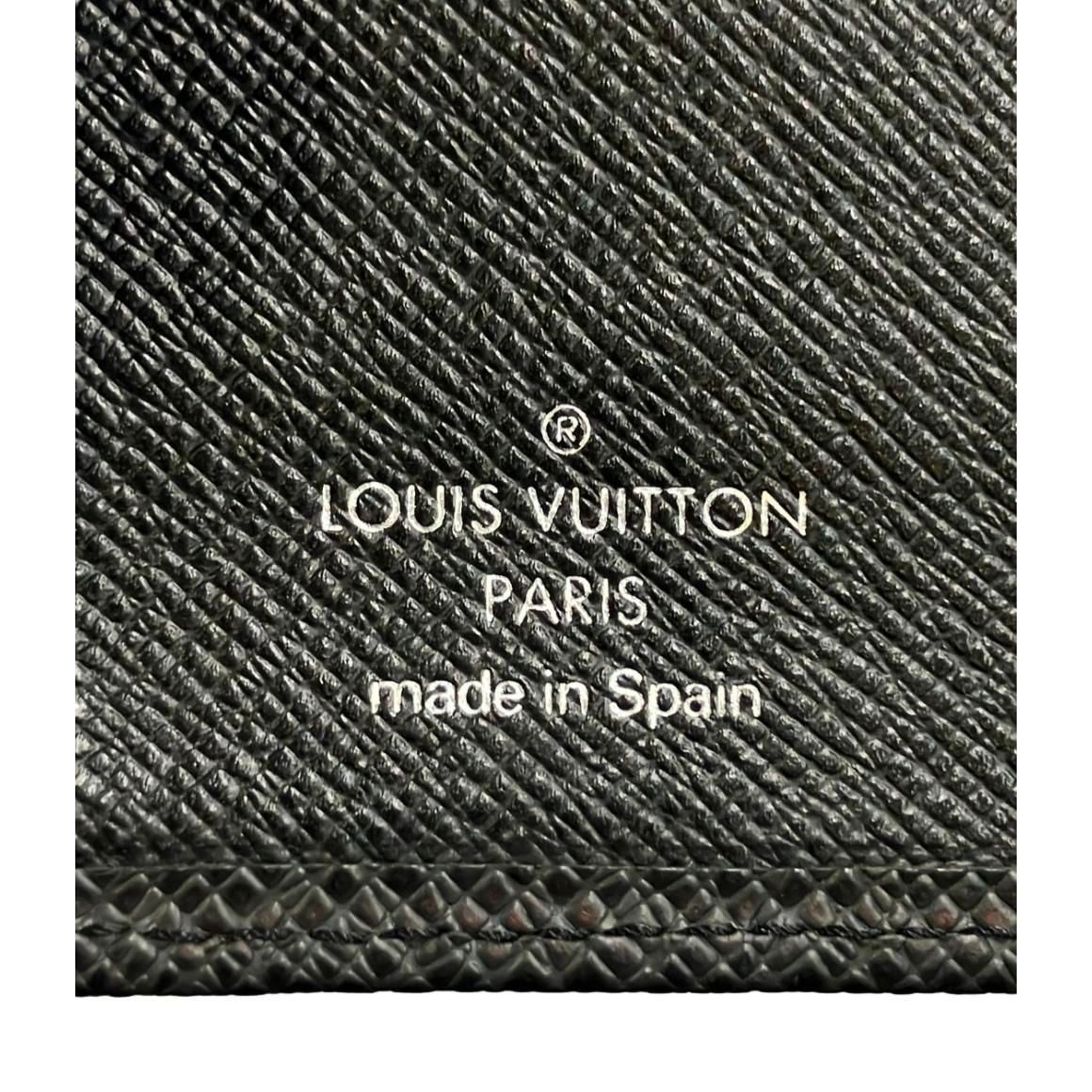Louis Vuitton Notebook Cover Agenda PM Taiga — view 5