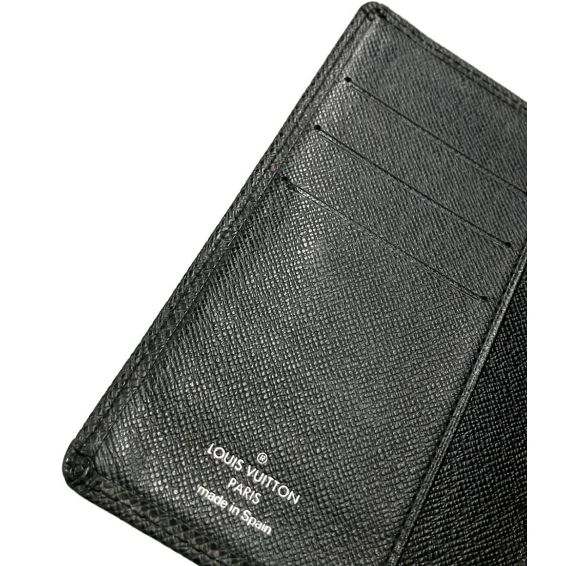 Louis Vuitton Notebook Cover Agenda PM Taiga — view 8
