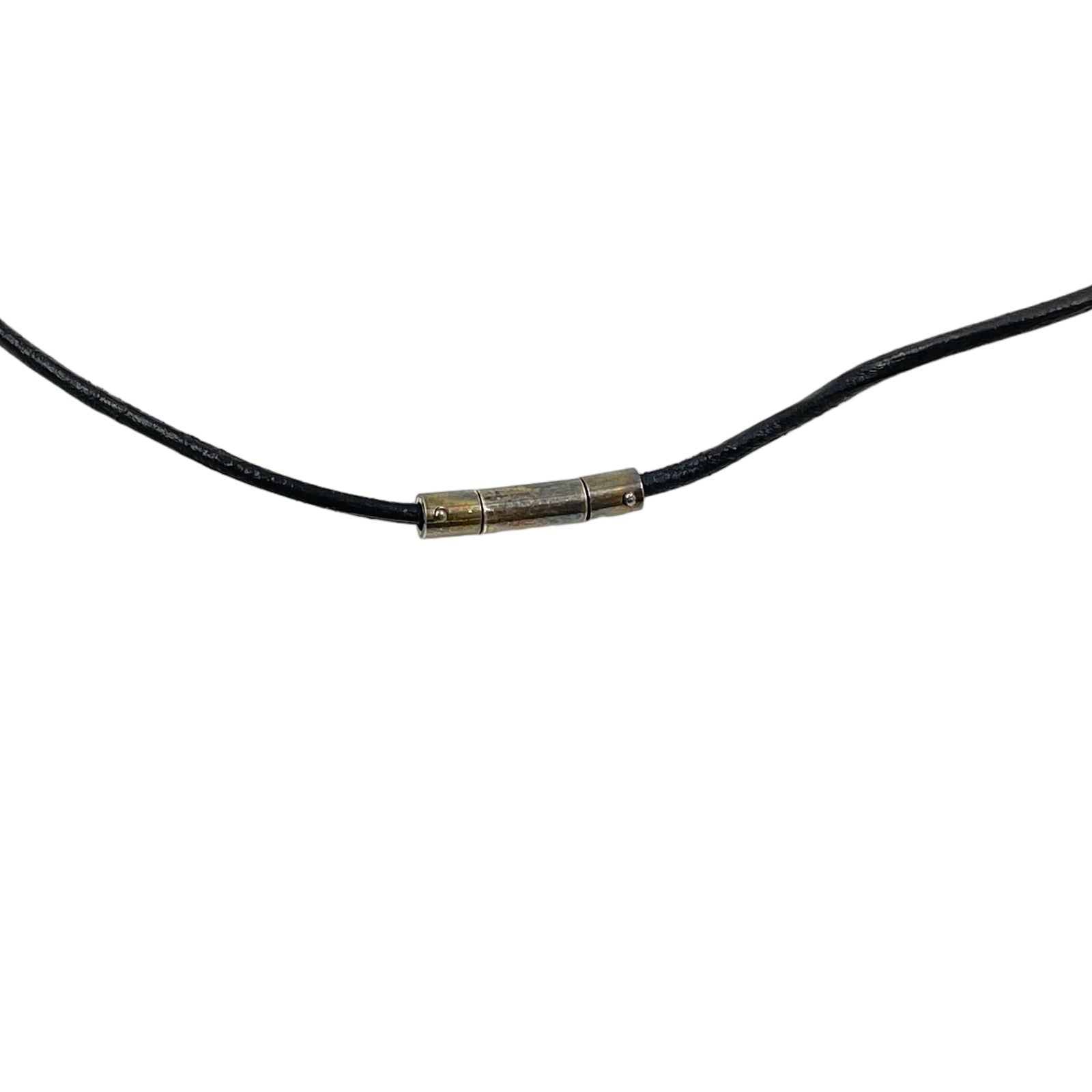 Gucci Triangle Motif Silver Necklace — view 2