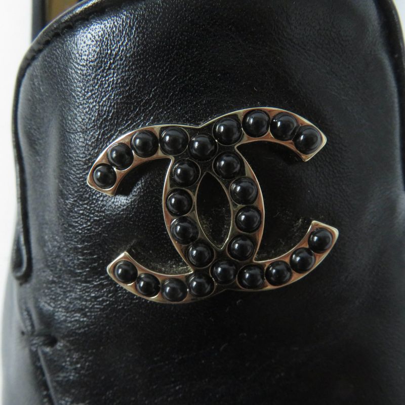 CHANEL 23A G45008 Shiny Calfskin Leather Loafer With Coco Mark Black 38.5 With