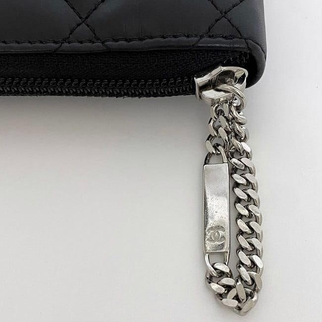 Chanel Round Zipper Long Wallet F21275 Black White