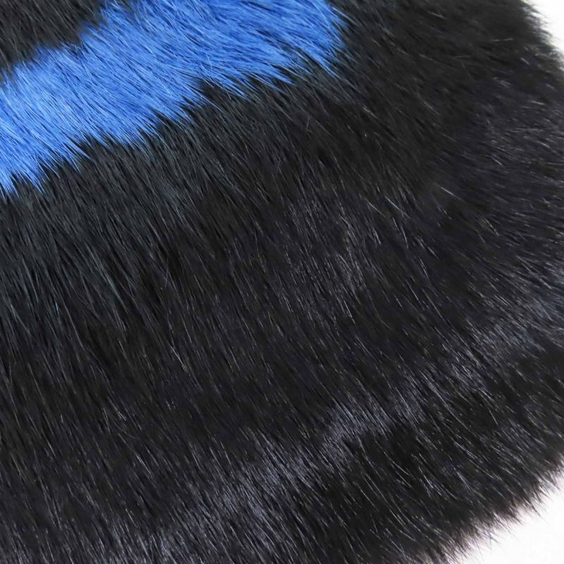 Louis Vuitton M70928 Echarpe LV Neon Rabbit Lined Cashmere Blend Scarf Black