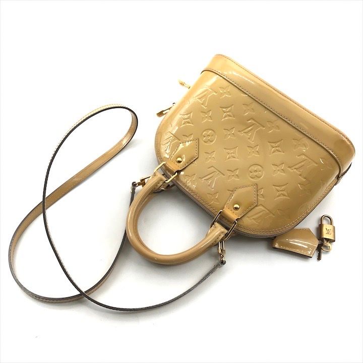 Louis Vuitton Vernis Alma BB Enamel 2-Way Shoulder Hand Bag Beige