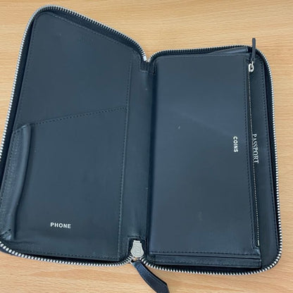 Fendi Travel Wallet Round Zipper Long Wallet A25-1741