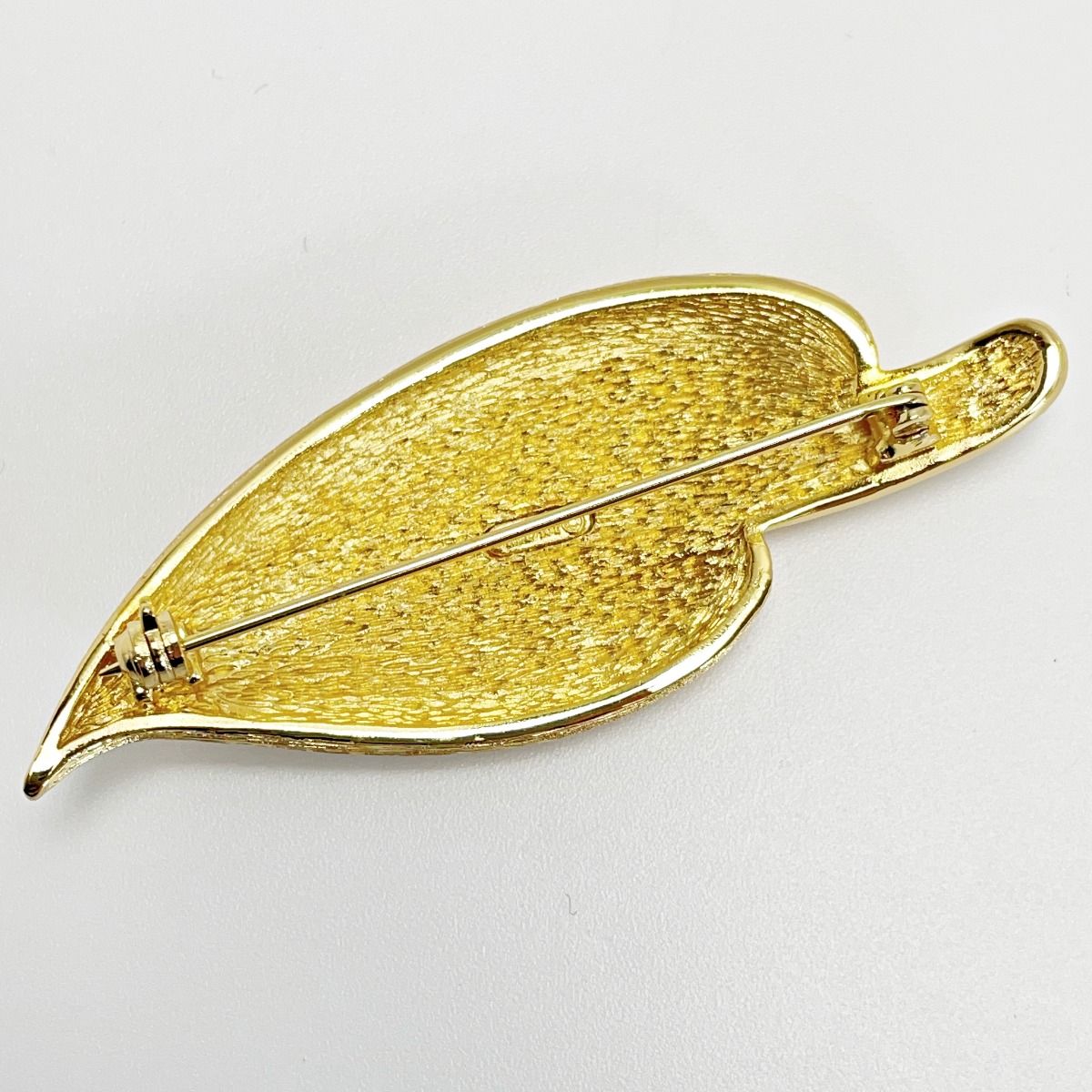 Christian Dior Leaf Motif Brooch Gold GP Women's Accessories Box Included