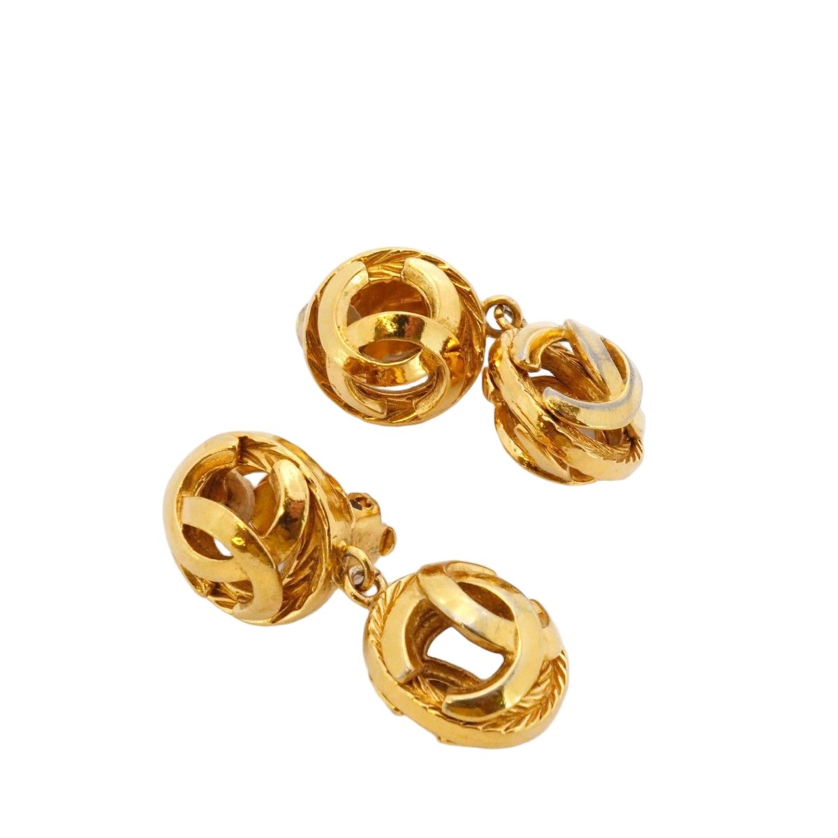Chanel Earrings Vintage CC Logo Round — view 2