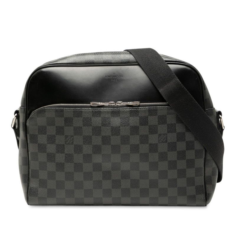 Louis Vuitton Damier Graphite Dayton MM Crossbody Shoulder Bag N41409 Black PVC