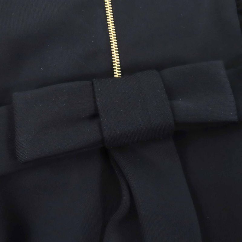 Gucci 445275 Ruffle Design With GG Pearl Buttons Ribbon Short Sleeves Dress