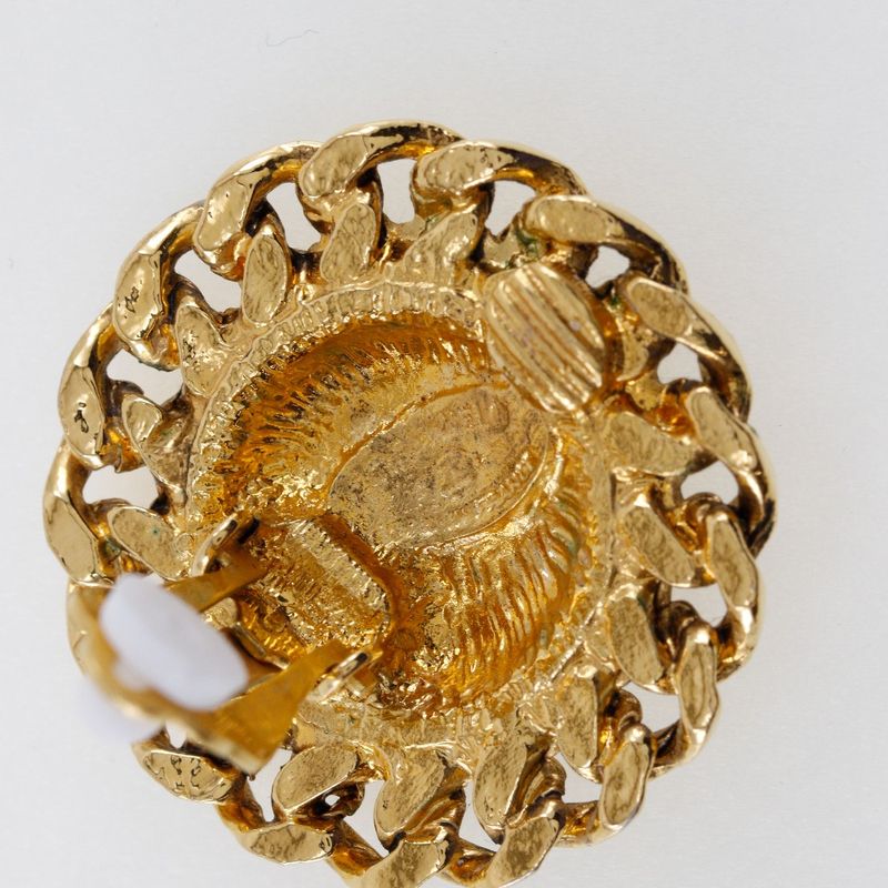 Chanel Coco Mark Matelasse Vintage Gold Plated Ladies 23g Earrings