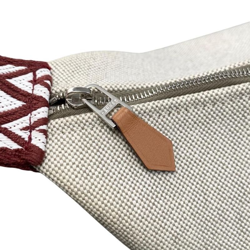 Hermes Bath Pouch Bride-a-Black GM Toile Canvas H Logo Zigzag Rouge Ash Red