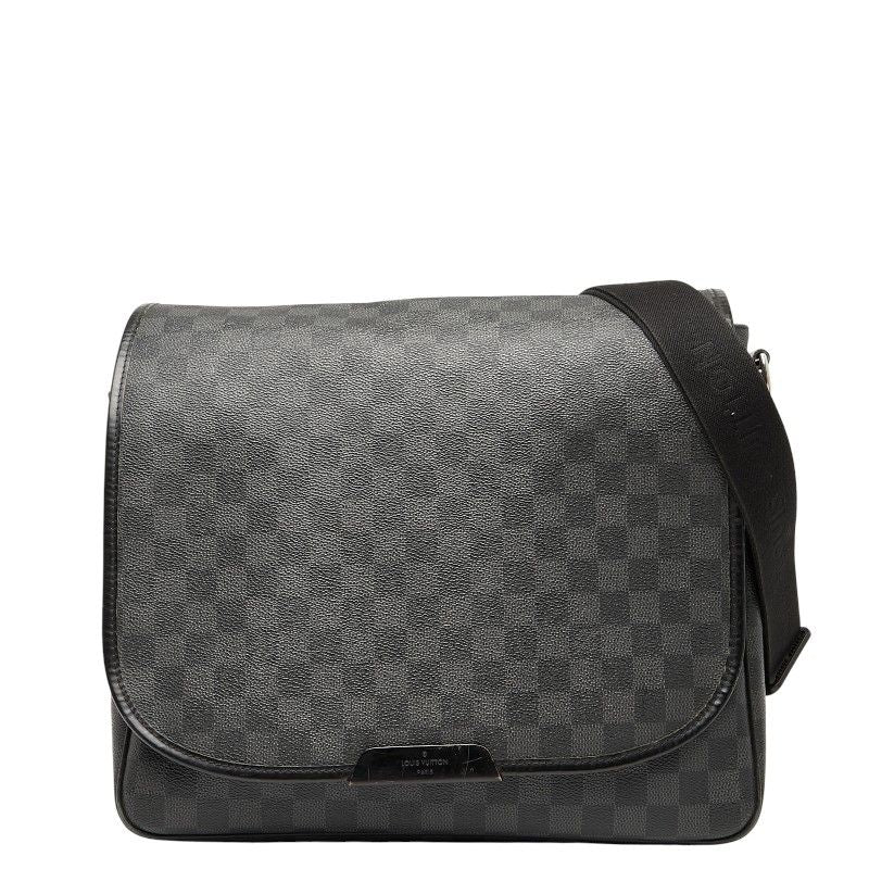 Louis Vuitton Damier Graphite Daniel MM Crossbody Shoulder Bag N58029 Black PVC