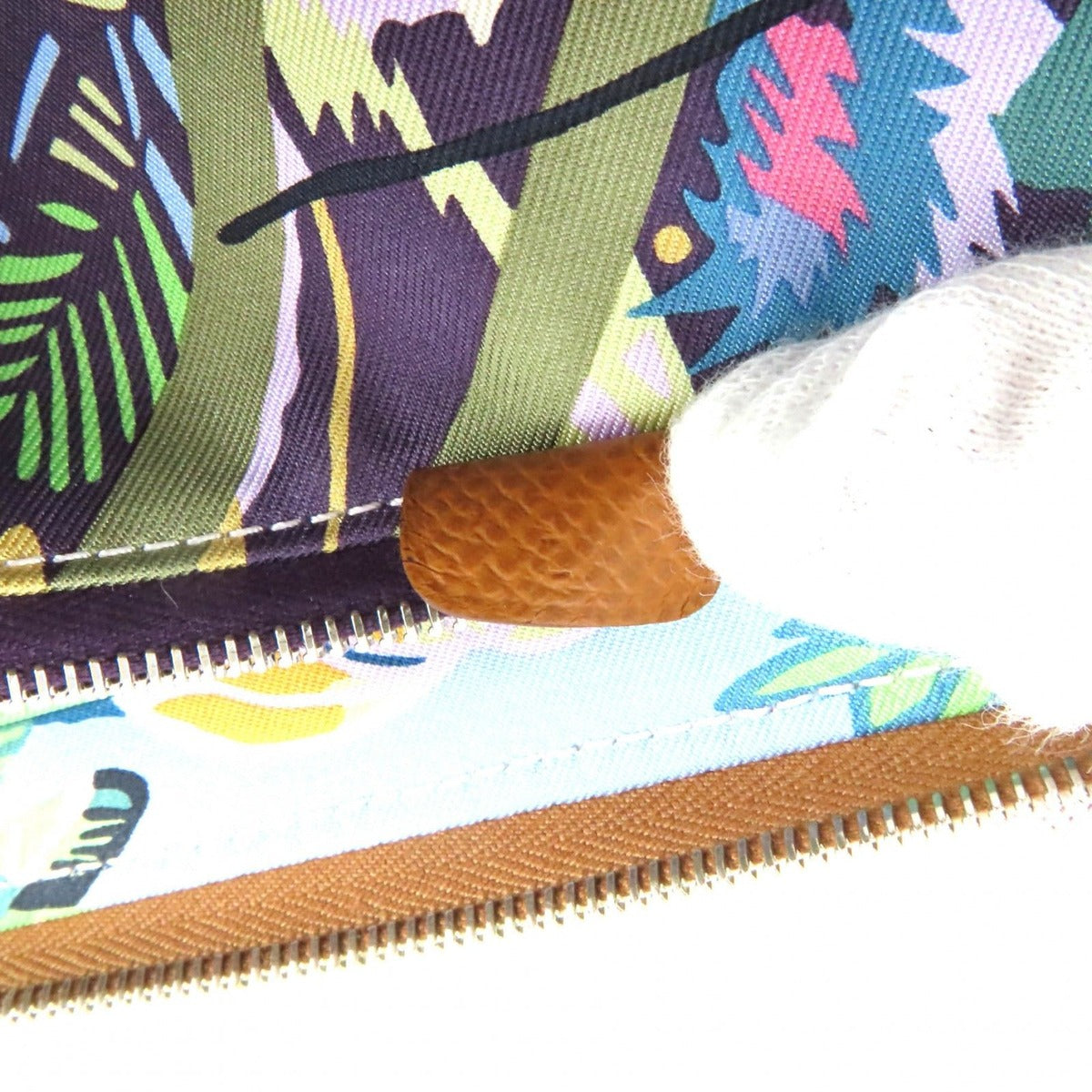 Hermes Azap Long Silk in Gold Veau Silver Round Zip Wallet — view 10