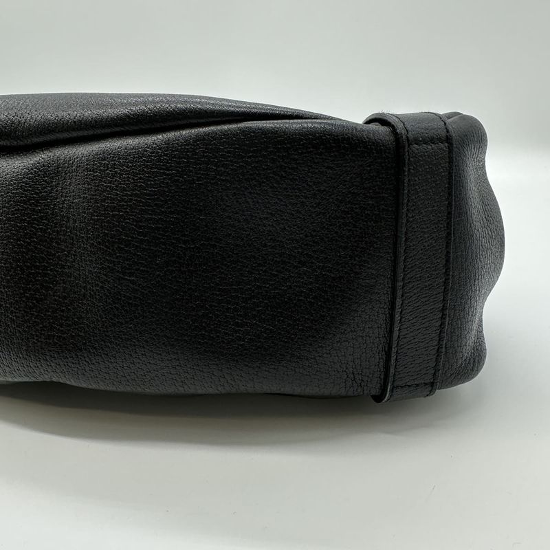 Gucci 130736 Shoulder Bag Tote Bag Leather None Land Black Ladies Men Fashion