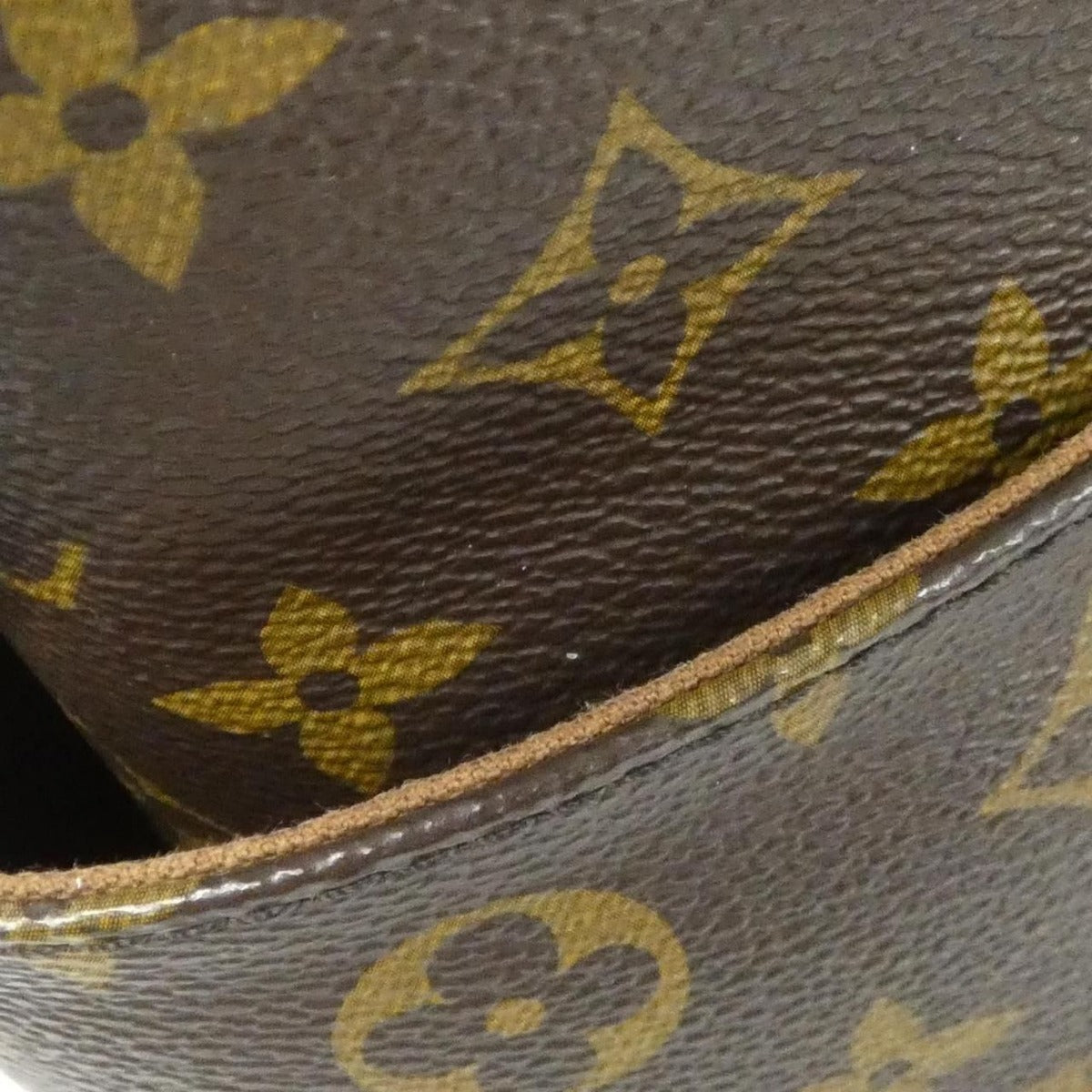 Louis Vuitton Monogram Totally PM Bag — view 4