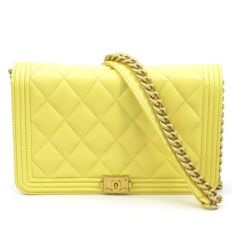 Chanel Chain Wallet Crossbody Bag Boy