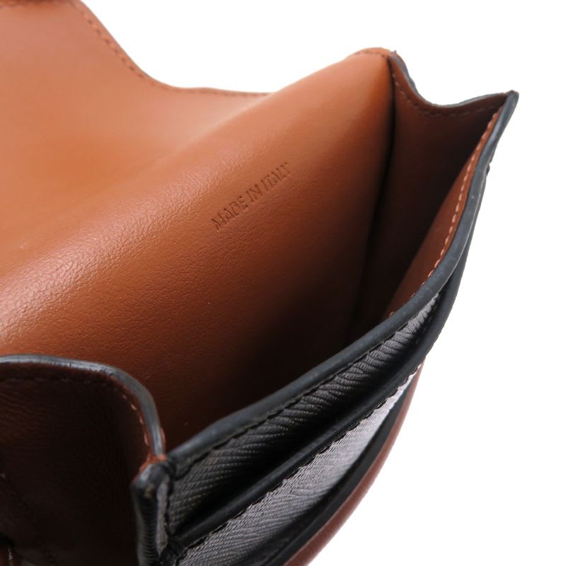 Celine  10 G332