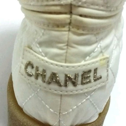 Chanel Quilted Leather Fur Boots Shoes White Gold CC Logo 37