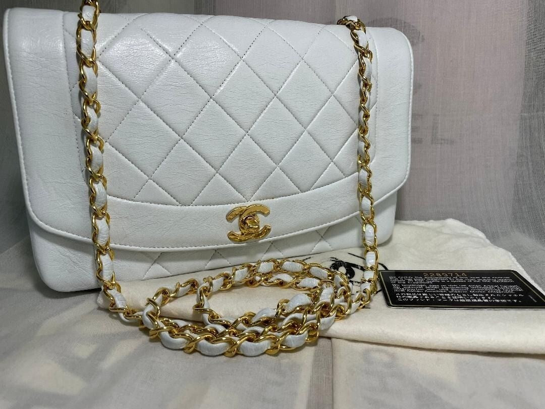 Chanel Diana Medium Single Flap Quilted Matelasse Lambskin Bag White