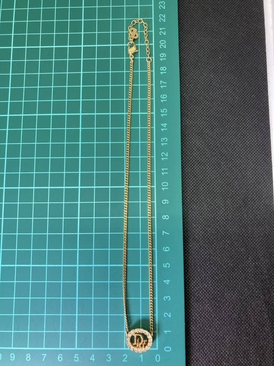 Christian Dior Vintage Rhinestone Crystal Round Necklace Gold Plated