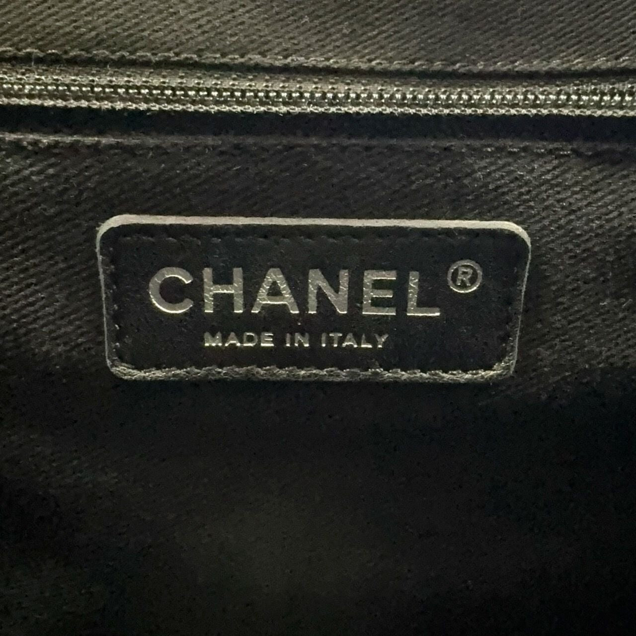 Chanel CC Large Executive Tote Paris New York Calfskin Shoulder Bag