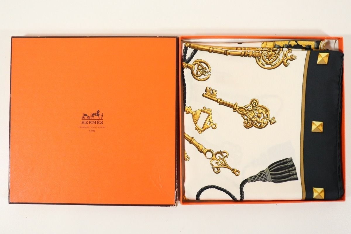 Hermes Silk Scarf Carre 90 Les Cles the Keys by Caty Latham Black White