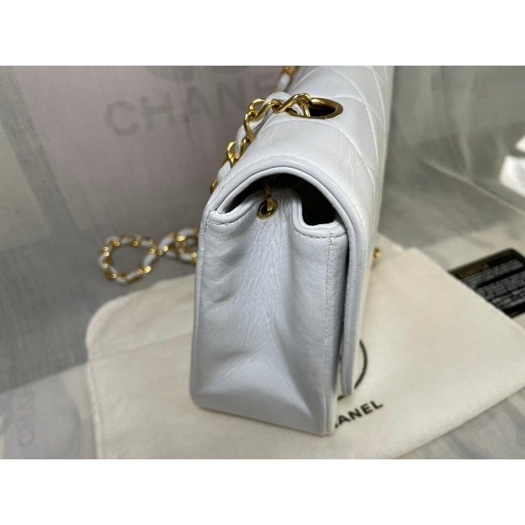 Chanel Diana Medium Single Flap Quilted Lambskin Bag White