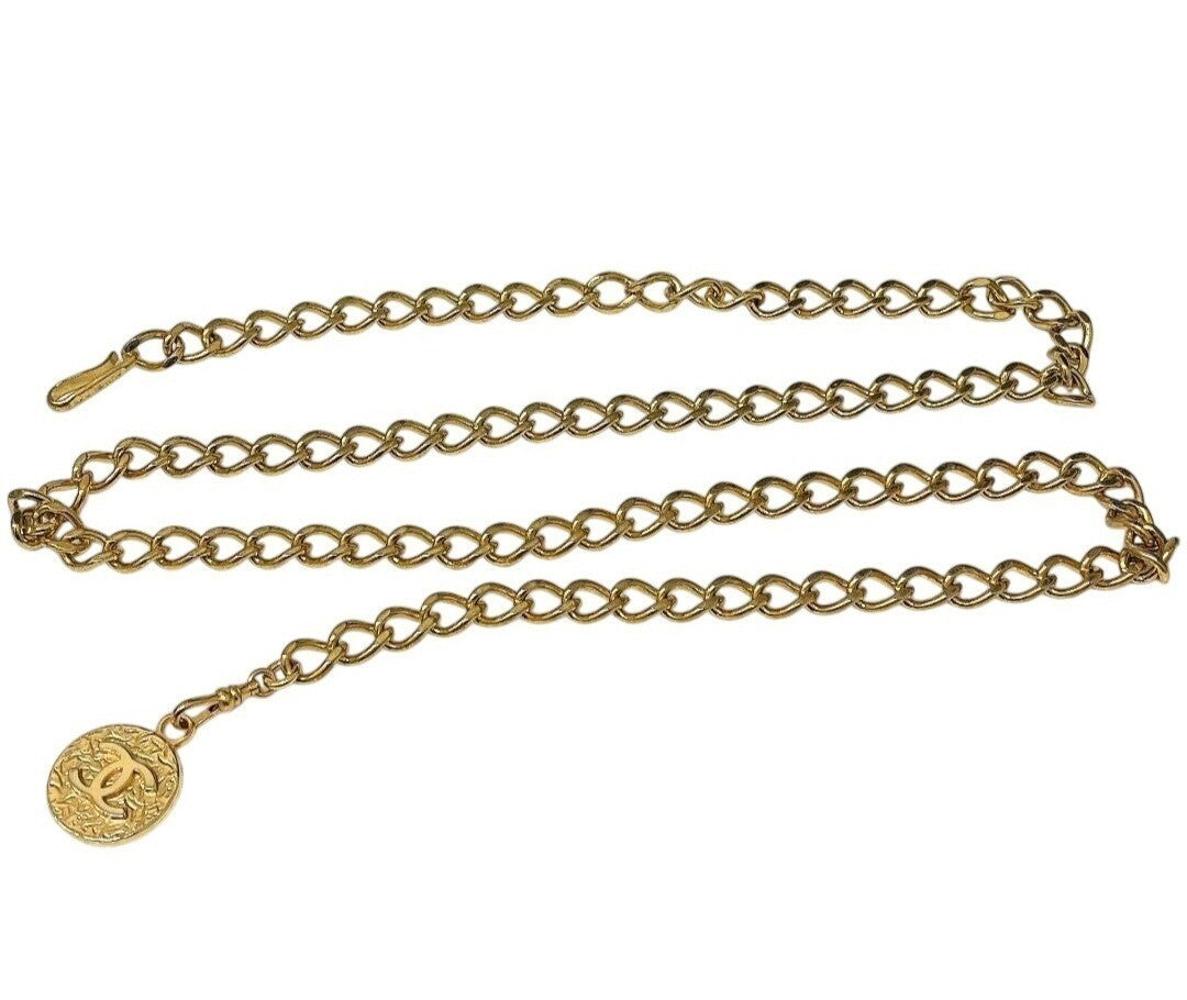 Chanel Vintage CC Medallion Round Logo Chain Belt Gold