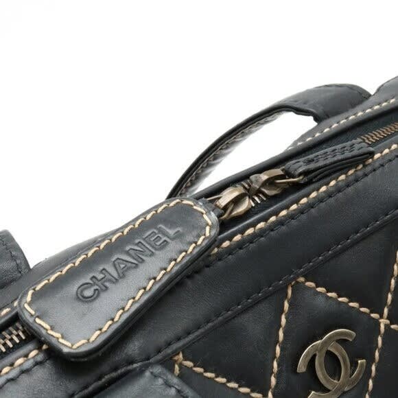 Chanel CC Wild Stitch Vintage Quilted Shoulder Bag Tote Calfskin Black