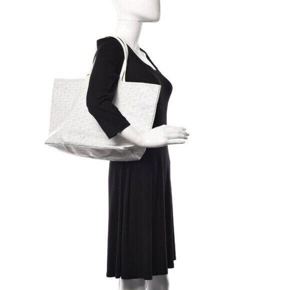 Goyard Goyardine Saint Louis PM White Shoulder Tote Bag &amp; Pouch Wallet