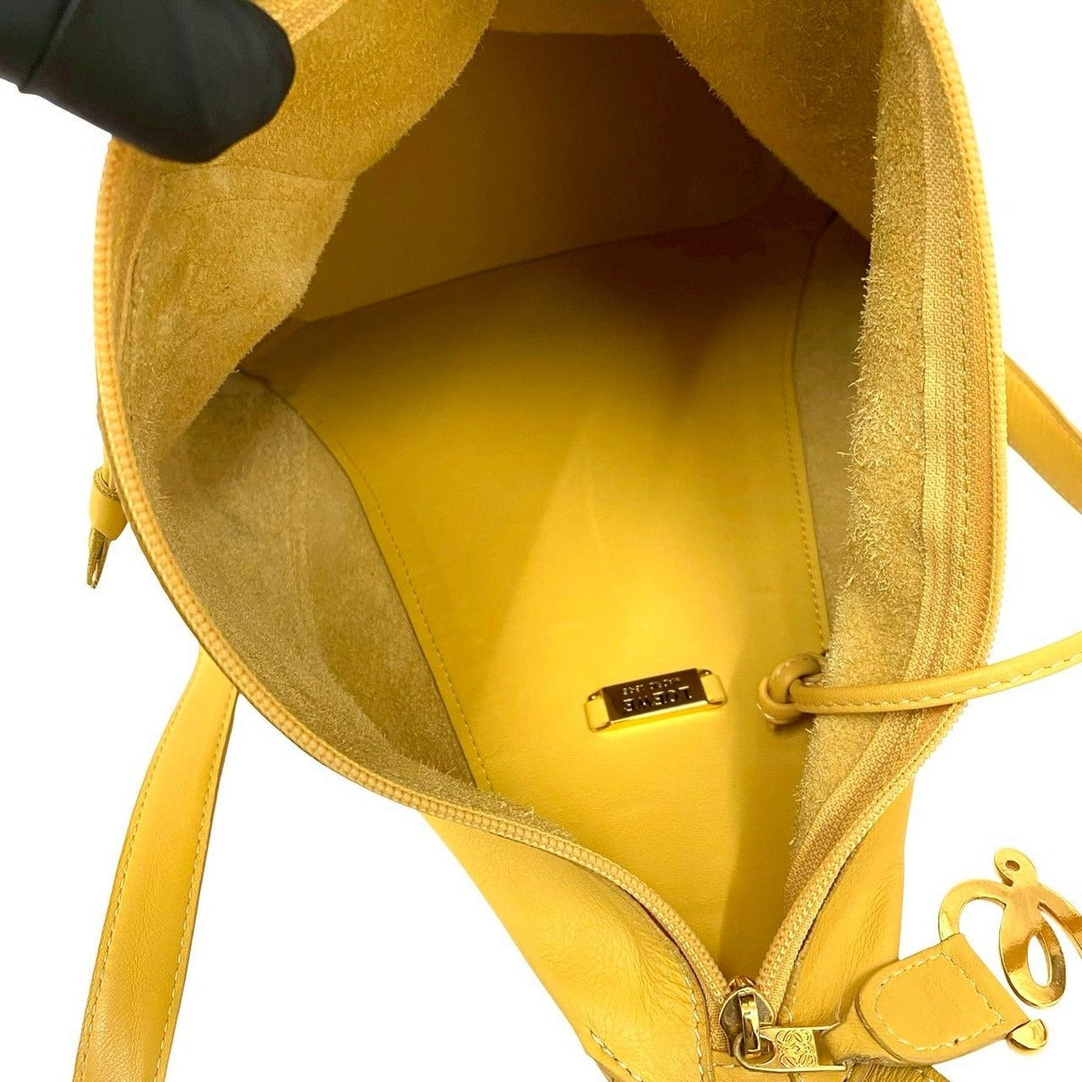 Loewe Vintage Anagram Log Leather Backpack — view 9